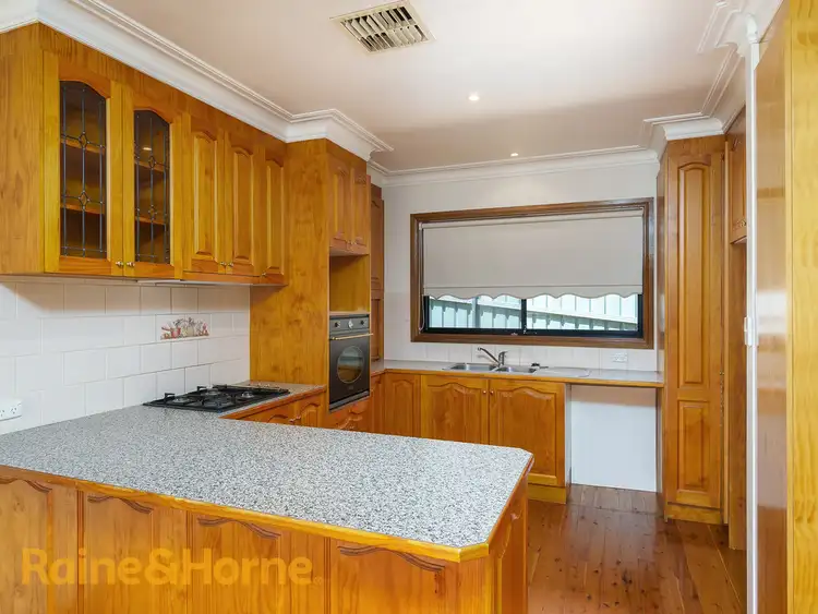 Fifth view of Homely house listing, 11 Kincora Place, Bourkelands NSW 2650