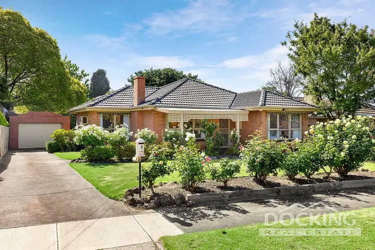 9 Ferncroft Street, Vermont VIC 3133