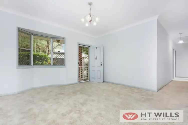 Fifth view of Homely villa listing, 2/7 Millett Street, Hurstville NSW 2220