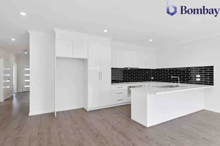 Main view of Homely house listing, 13 Gundagai Circuit, Kalkallo VIC 3064