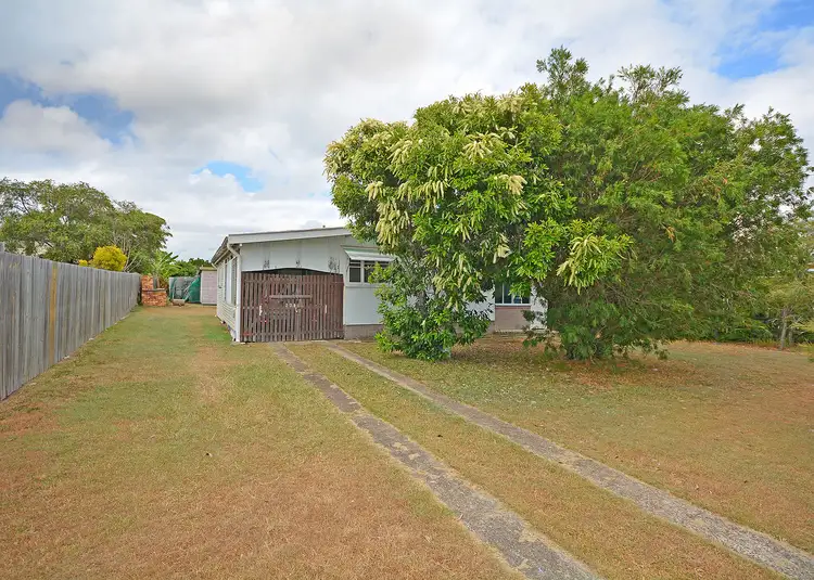 56 Dayman Street, Urangan QLD 4655
