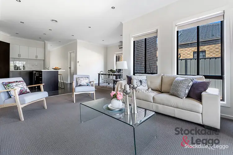 Fifth view of Homely house listing, 26 Northumberland Circuit, Craigieburn VIC 3064