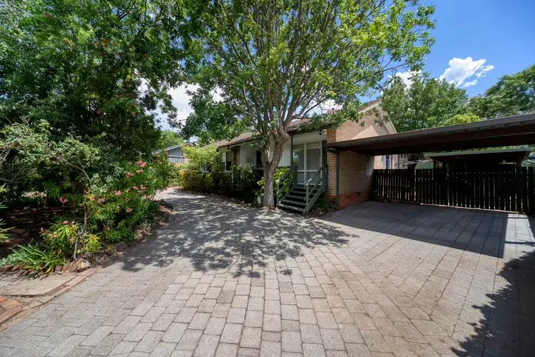 94 Theodore Street, Curtin ACT 2605