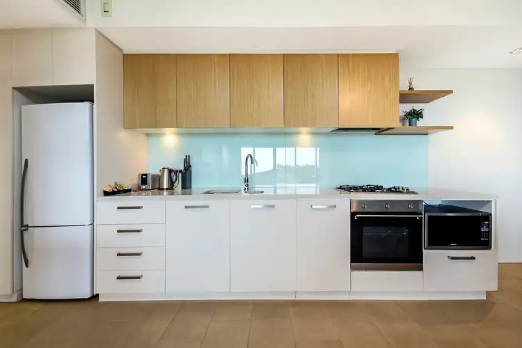 Fifth view of Homely unit listing, 213/19B Kitchener Drive, Darwin City NT 800