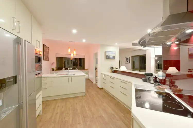 Fourth view of Homely apartment listing, 11/16 Mill Point Rd, South Perth WA 6151