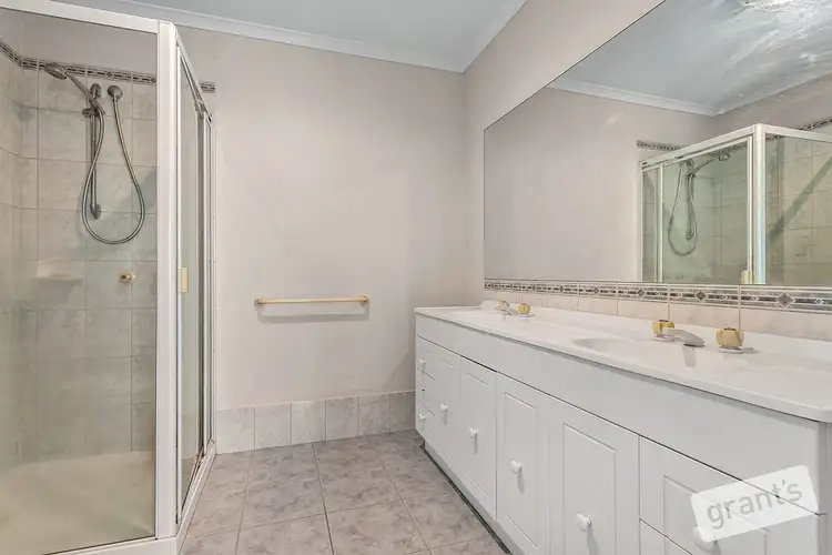 Seventh view of Homely house listing, 38 Kingston Avenue, Narre Warren South VIC 3805