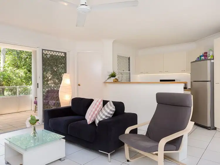 Second view of Homely unit listing, 2/214 Sir Fred Schonell Drive, St Lucia QLD 4067