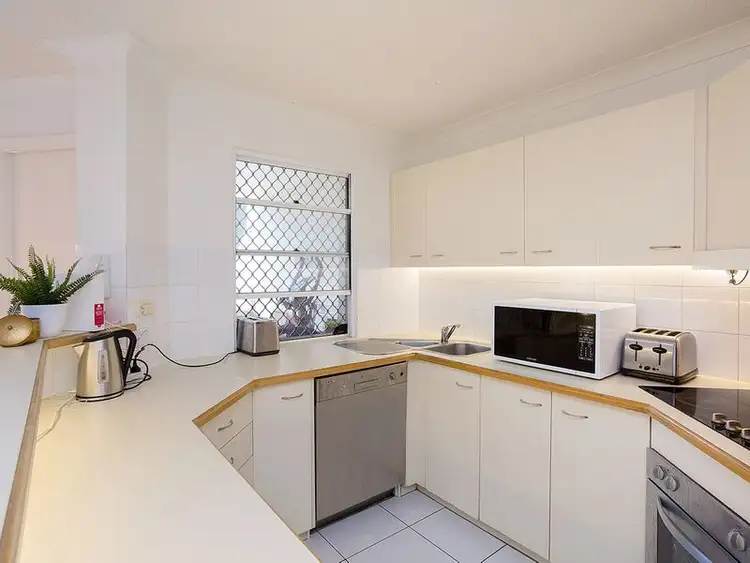 Third view of Homely unit listing, 2/214 Sir Fred Schonell Drive, St Lucia QLD 4067