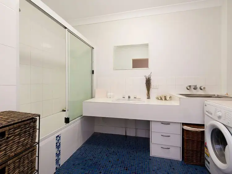 Sixth view of Homely unit listing, 8/82 Miskin Street, Toowong QLD 4066