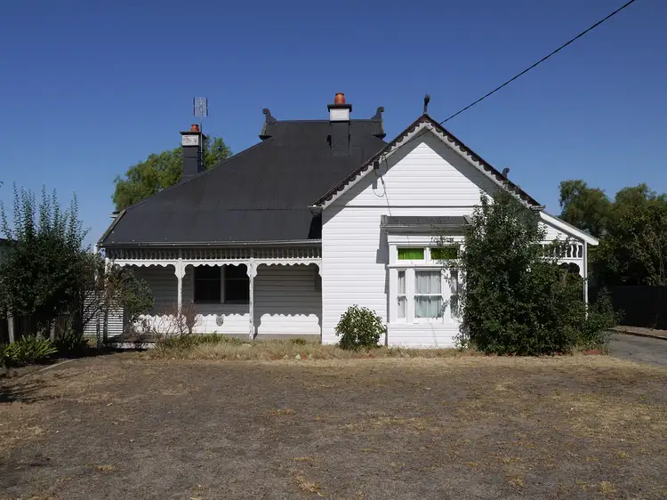 3 Port Fairy Road, Ararat VIC 3377