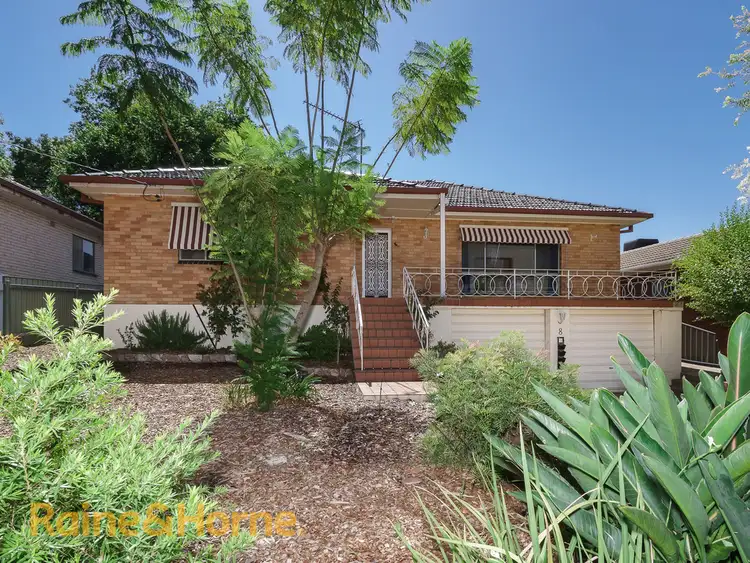 8 Waratah Street, Kooringal NSW 2650