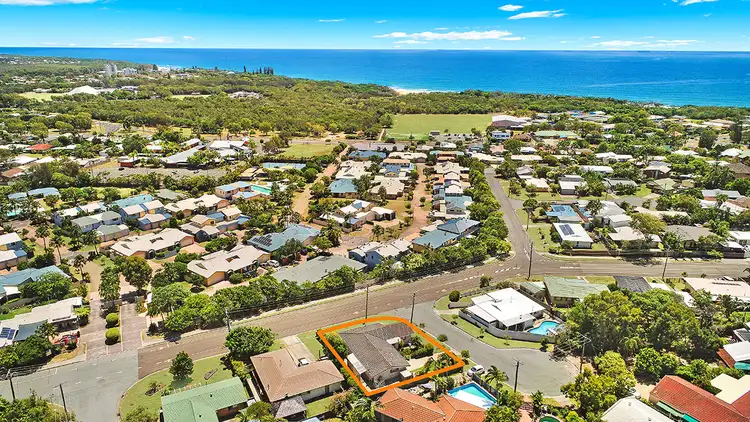 10 Browning Bvd, Battery Hill QLD 4551