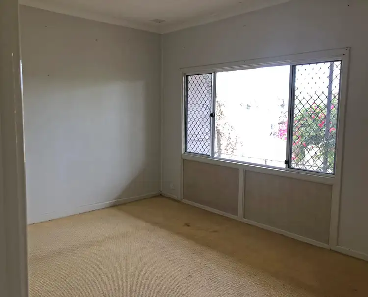 Sixth view of Homely semi-detached listing, 4 A & B Abraham Street, Utakarra WA 6530