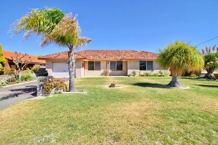 35 Seahaven Street, Safety Bay WA 6169
