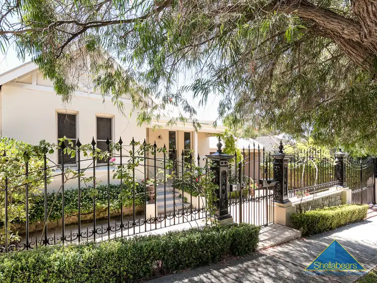 18 Reginald Street, Cottesloe WA 6011