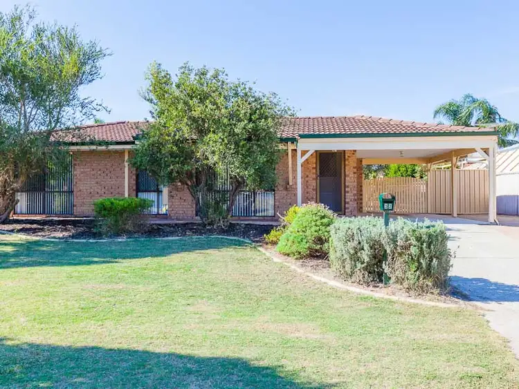 32 Silverhill Loop, Seville Grove WA 6112