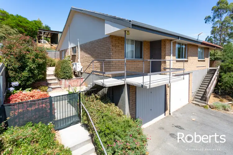 3/71 Outram Street