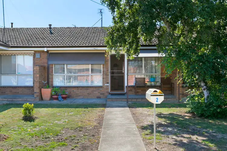 2/1005 Grevillea Road, Wendouree VIC 3355