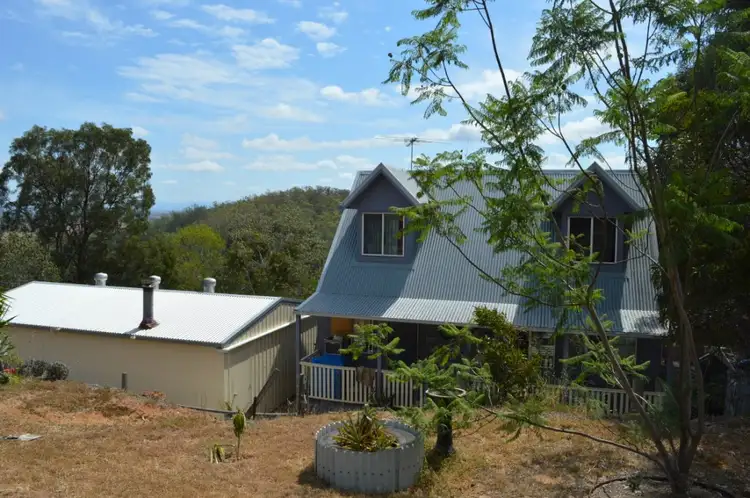 22 Anthony Court, Summerholm QLD 4341