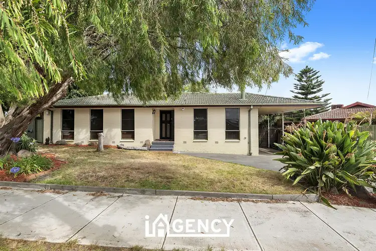 Second view of Homely house listing, 4 Valepark Crescent, Cranbourne VIC 3977
