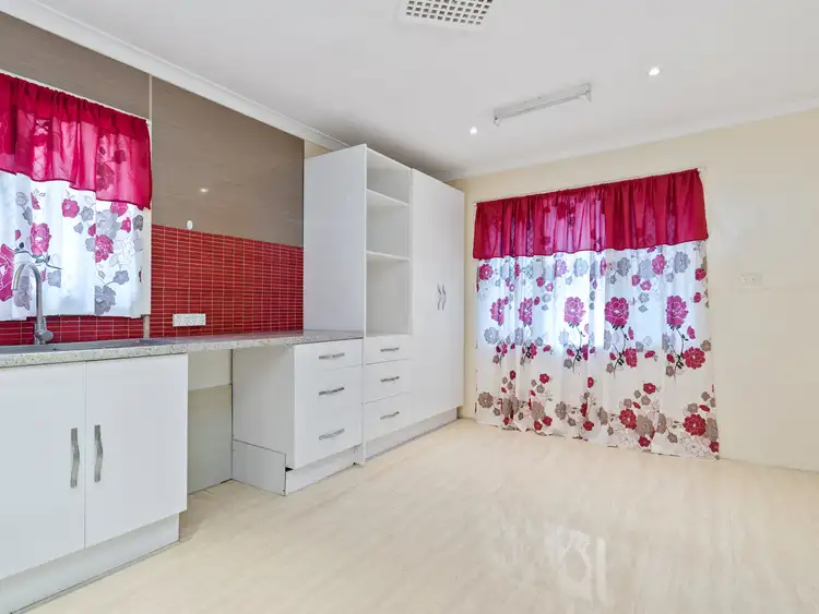 Seventh view of Homely house listing, 140 Dorothy Street, Gosnells WA 6110