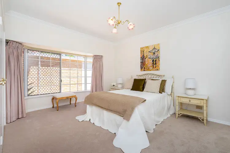 Fifth view of Homely villa listing, 5/136 Waratah Avenue, Dalkeith WA 6009