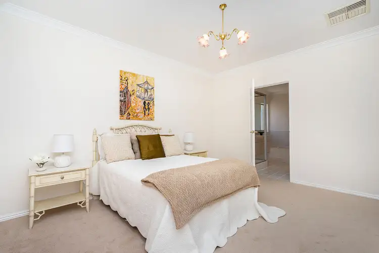 Sixth view of Homely villa listing, 5/136 Waratah Avenue, Dalkeith WA 6009
