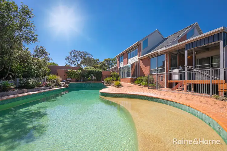 19 Yellow Gum Boulevard