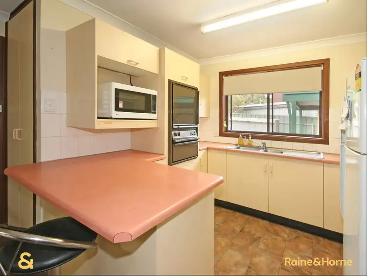 Sixth view of Homely house listing, 28 MANOORA DRIVE, Hallett Cove SA 5158