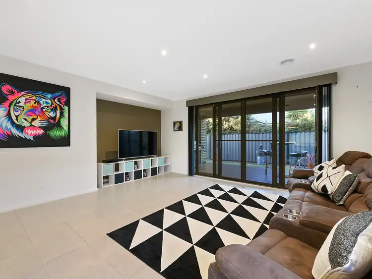 Fourth view of Homely house listing, 5 Holsteiner Terrace, Clyde North VIC 3978