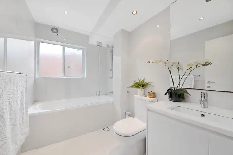 Fifth view of Homely unit listing, 7/29 Mascot Drive, Eastlakes NSW 2018