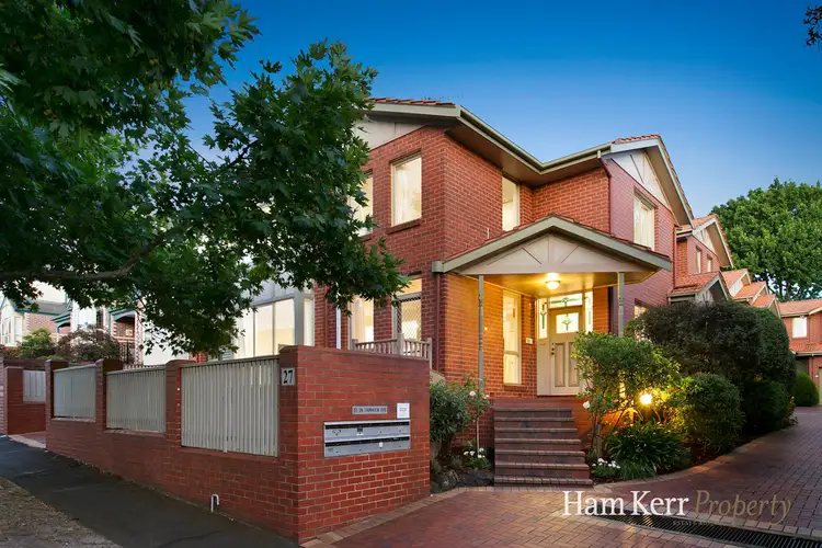 1/27 Fairholm Grove, Camberwell VIC 3124