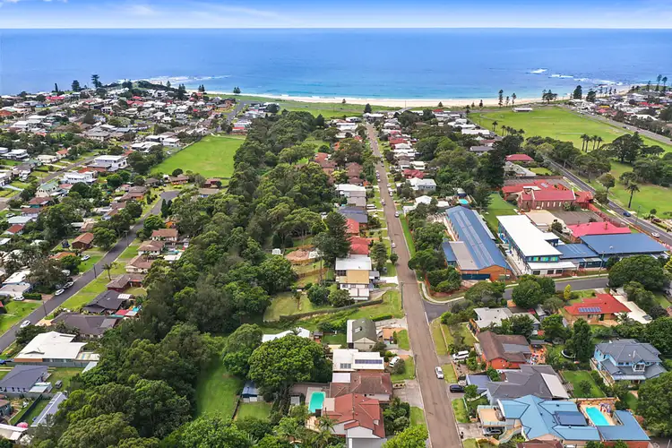 Main view of Homely house listing, 58 Hutton Avenue, Bulli NSW 2516