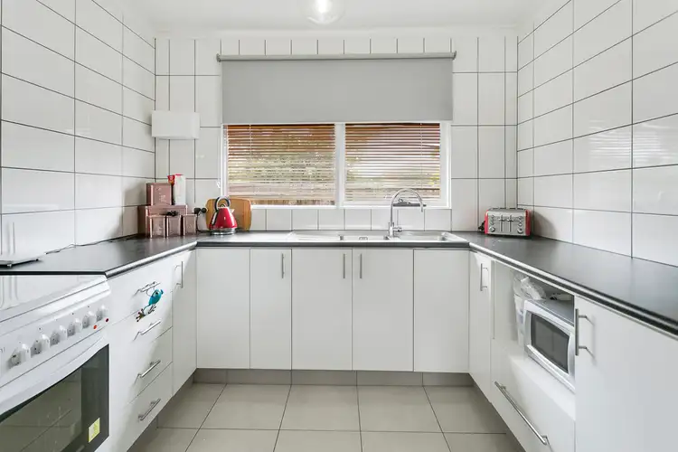 Second view of Homely unit listing, 8/15-17 Fairway Street, Frankston VIC 3199
