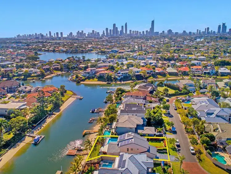 54 Charolais Crescent, Benowa Waters QLD 4217