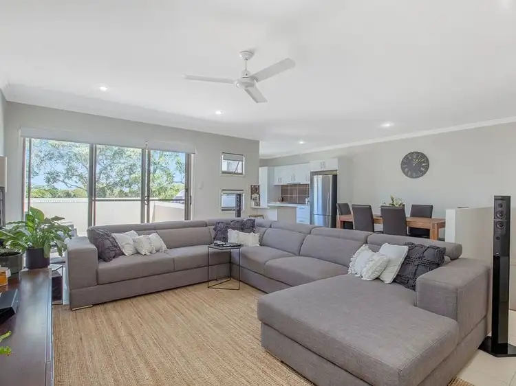 9/17 Entry Drive, Merrimac QLD 4226