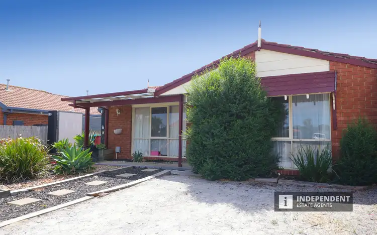 Third view of Homely unit listing, 33 Maculata Drive, Cranbourne VIC 3977