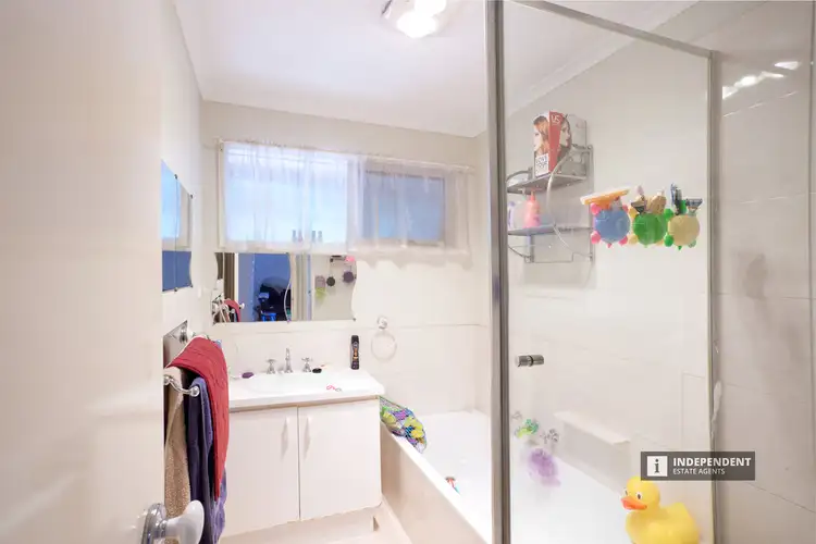 Sixth view of Homely unit listing, 33 Maculata Drive, Cranbourne VIC 3977