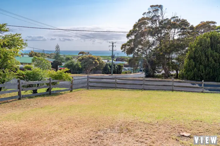 2 High Street, Scamander TAS 7215