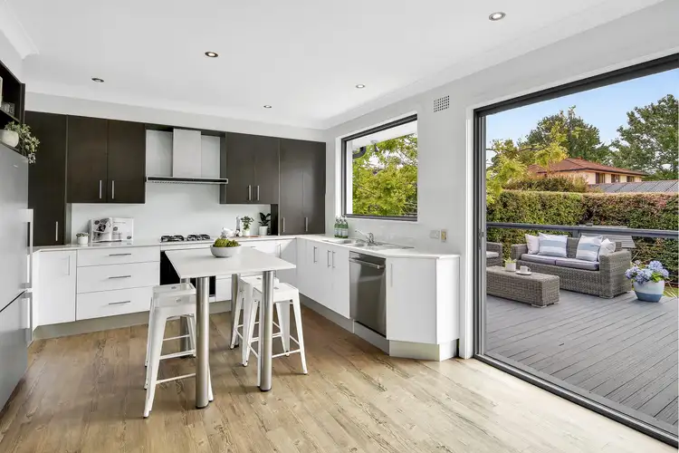 16 Wilde Avenue, Killarney Heights NSW 2087