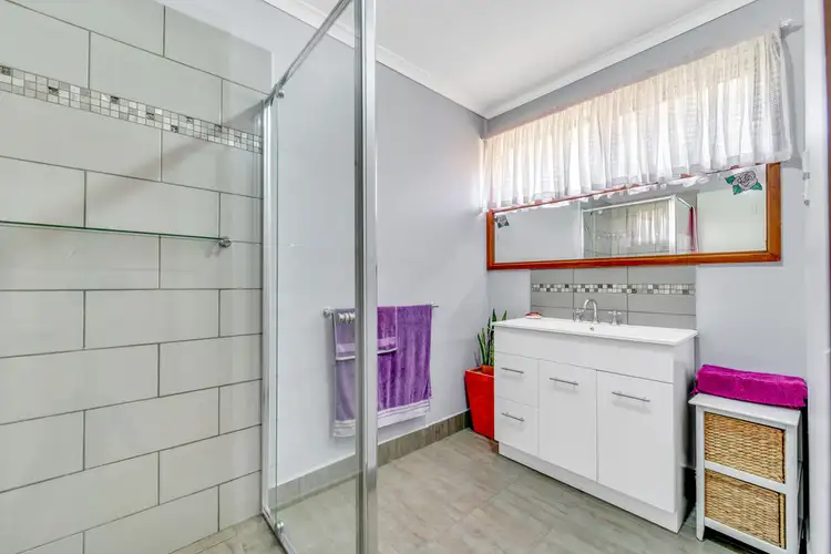 Sixth view of Homely unit listing, 1/16 Creek Street, Melton South VIC 3338