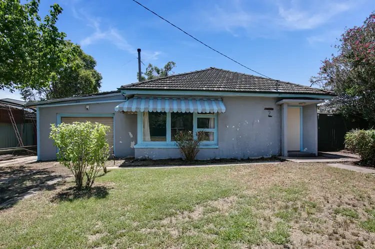 2 Phyllis Street, Minto NSW 2566