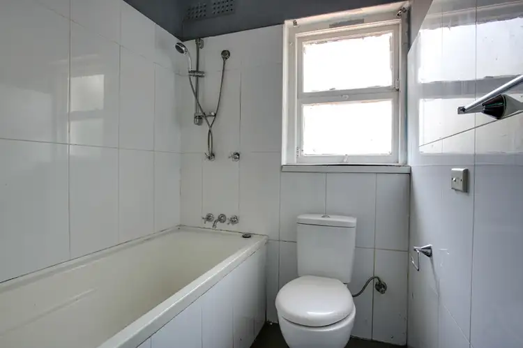 Fifth view of Homely house listing, 2 Phyllis Street, Minto NSW 2566