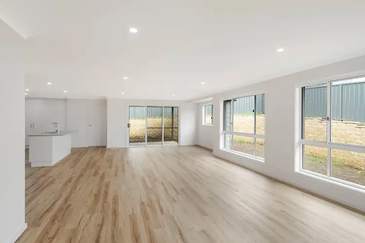 Fifth view of Homely house listing, 6 Wumbara Close, Bega NSW 2550