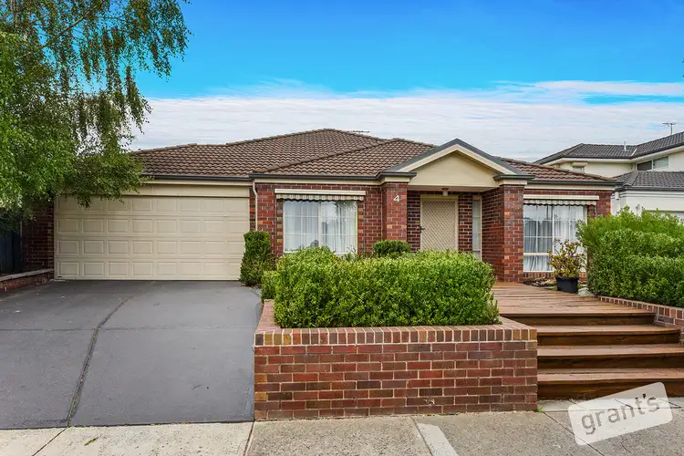 4 Parkville Terrace, Narre Warren South VIC 3805