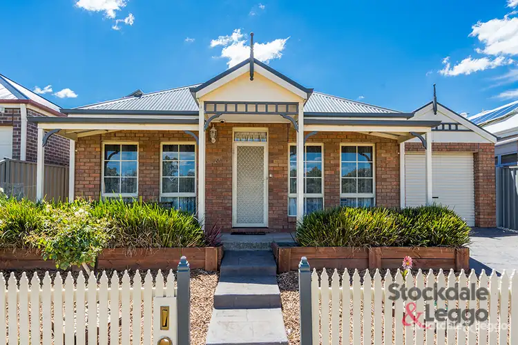 23 Elsternwick Way, Craigieburn VIC 3064