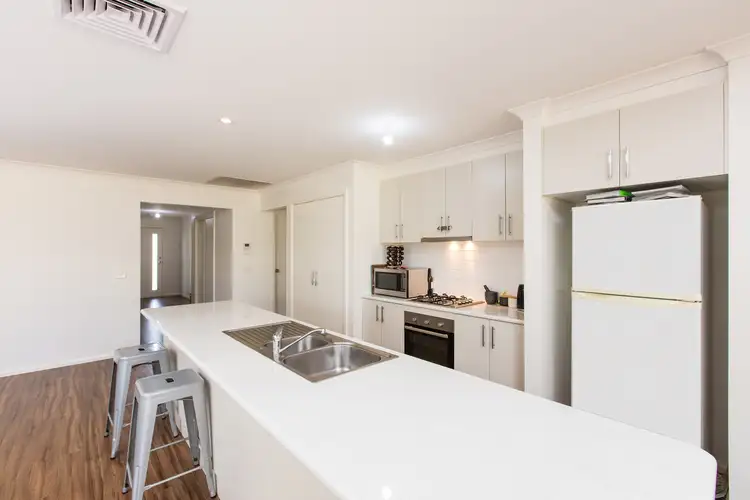 Fourth view of Homely house listing, 16 Cosgrove Court, Mildura VIC 3500