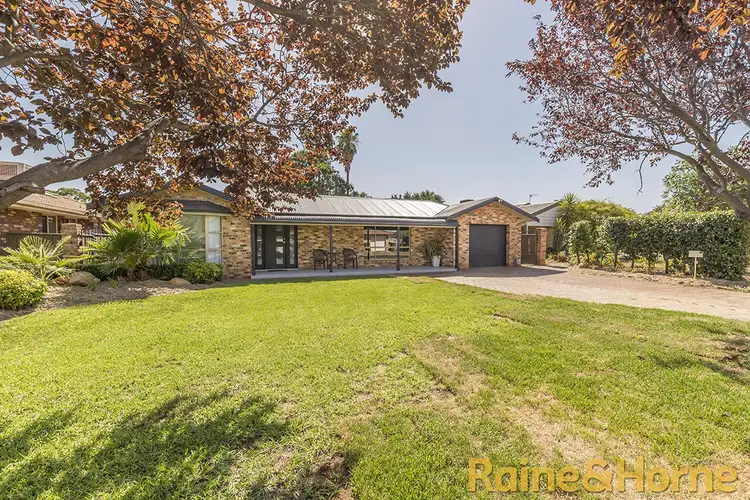 15 Robinson Avenue, Dubbo NSW 2830