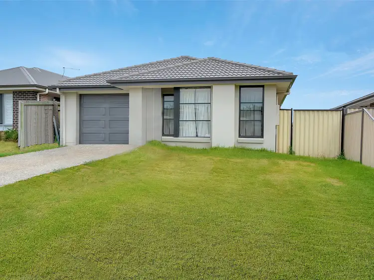 Main view of Homely house listing, 10 Hyperno Close, Raceview QLD 4305
