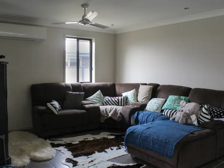 Seventh view of Homely house listing, 10 Hyperno Close, Raceview QLD 4305